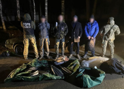 Трое одесситов пытались незаконно уплыть в Молдову за $14 тысяч