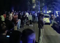 «Цепочка запущена»: одесский депутат призвал украинцев к бунту против Зеленского