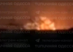 ВС РФ разнесли подстанцию морского порта в Одесской области - видео