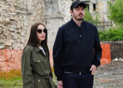 Еврейская жена Алиева из Одессы шокировала страну дорогой сумкой и вызвала скандал