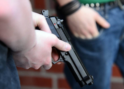 В Одессе школьник прострелил из пистолета голову приятелю