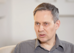 Российский эксперт заявил, что Москва не согласится оставить Одессу и Херсон Украине