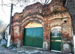 В Одесской области исторические архитектурные объекты исчезают под штукатуркой и пластиком