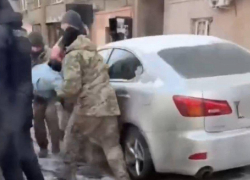 Омбудсмен решил разобраться, зачем ТЦК в Одессе разбили машину и лицо призывнику