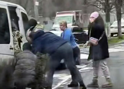 Одесситы силой отбили раненого мужчину у ТЦК