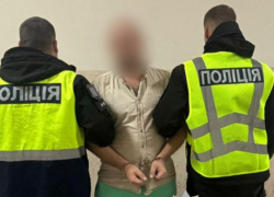 В Одессе мужчина жестоко избил приятеля кулаками и ногами по голове