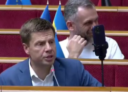 Премьер-министр Украины нардепу из Одессы: реформа ТЦК будет после повышения зарплат ВСУ