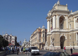 Новости Одессы: мощный пожар, ядовитое растение, депрессия у одесситов