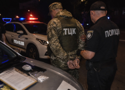 В Одессе полиция задержала сотрудников ТЦК с наркотиками