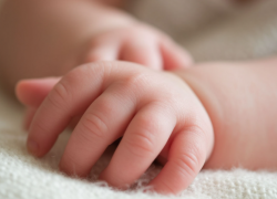 В Одесской области пьяная мать задавила своим телом грудную дочь до смерти