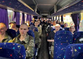 Боец из Одесской области вернулся домой из плена