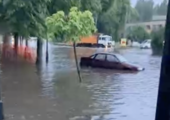 Одесса ушла под воду: ливень затопил улицы и парализовал инфраструктуру города