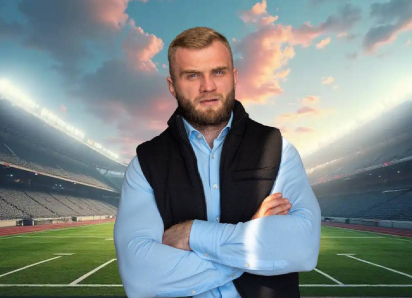 Одесский Нардеп вступился за надававшего военкому лещей футболиста Колесника