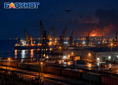 Одесскую военную логистику накрыли с суши и моря: поражены порты, склады и суда 