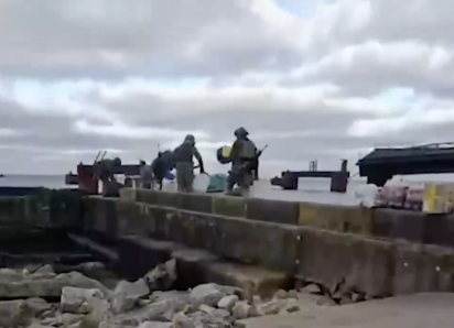 Лебедев: ВС РФ разнесли КАБами узел связи на острове Змеином в Одесской области