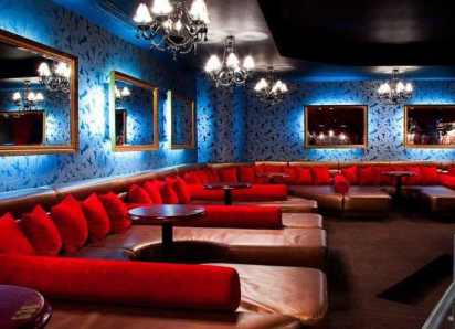 В Одессе временно закрыли ночной клуб из-за исполнения русскоязычной песни