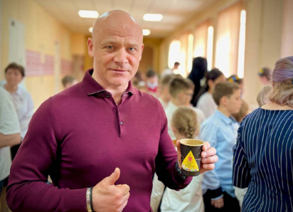 Для мэра Одессы в СИЗО забронирована вип-камера со всеми удобствами