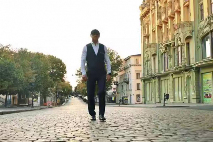 Мэра Одессы обвинили в нарушении закона Украины из-за поздравления с Днём города