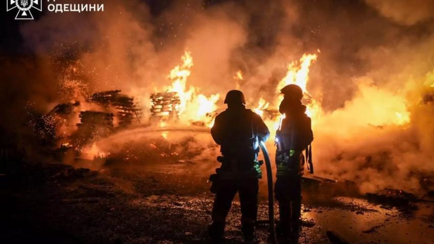 Массированная атака на Одессу подкрепила планы по изоляции Украины от моря