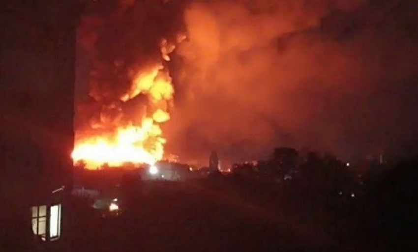 Взрывы в Одессе привели к блэкауту: ВС РФ разнесли узел железнодорожной логистики ВСУ