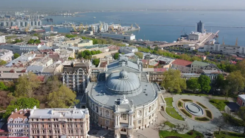 Русский дух в Одессе: как меняется отношение к России среди горожан