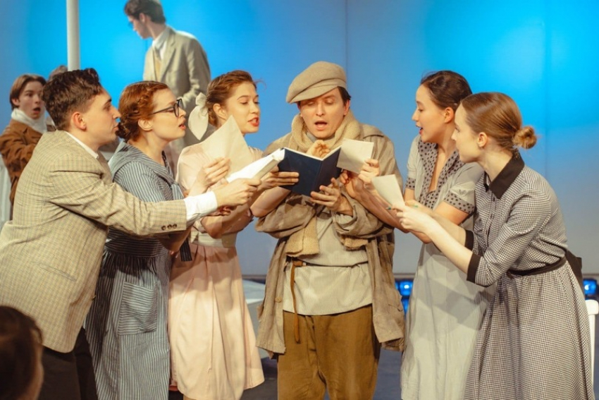 В московском молодёжном театре поставили спектакль об Одессе