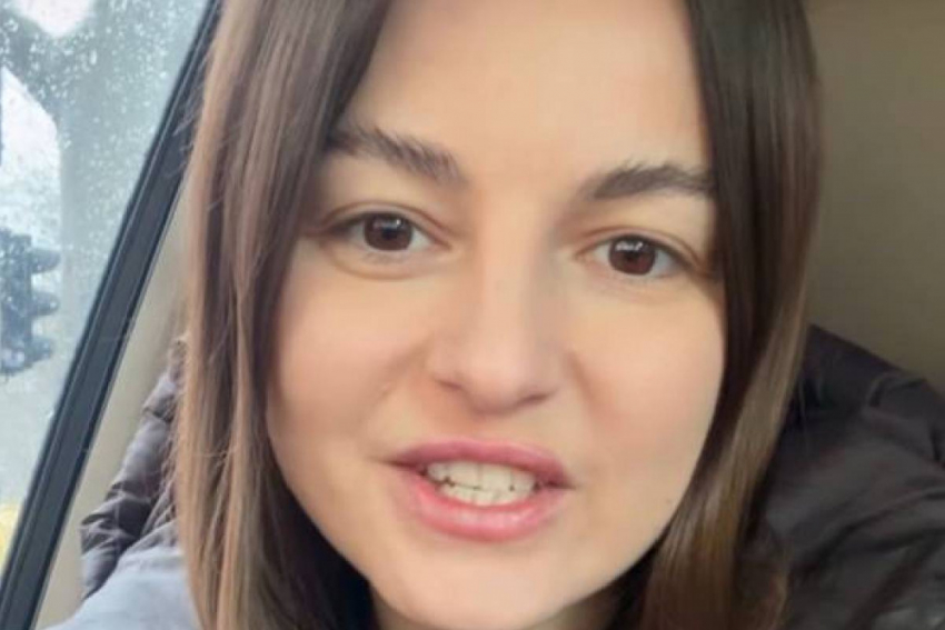 Вдова убитого в Одессе националиста Ганула требует от няни говорить по-украински