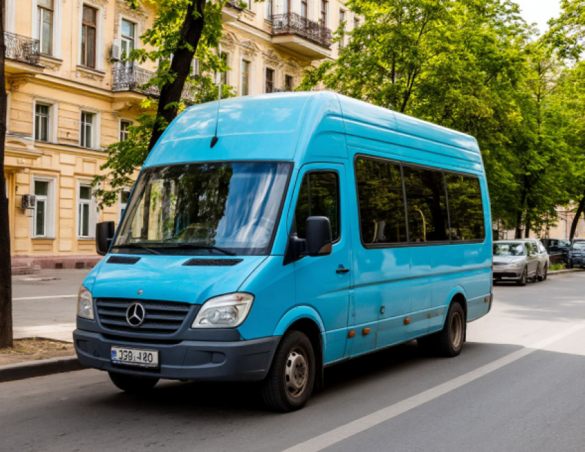 «Украинский – цыганский»: в одесском транспорте произошел скандал из-за русского языка