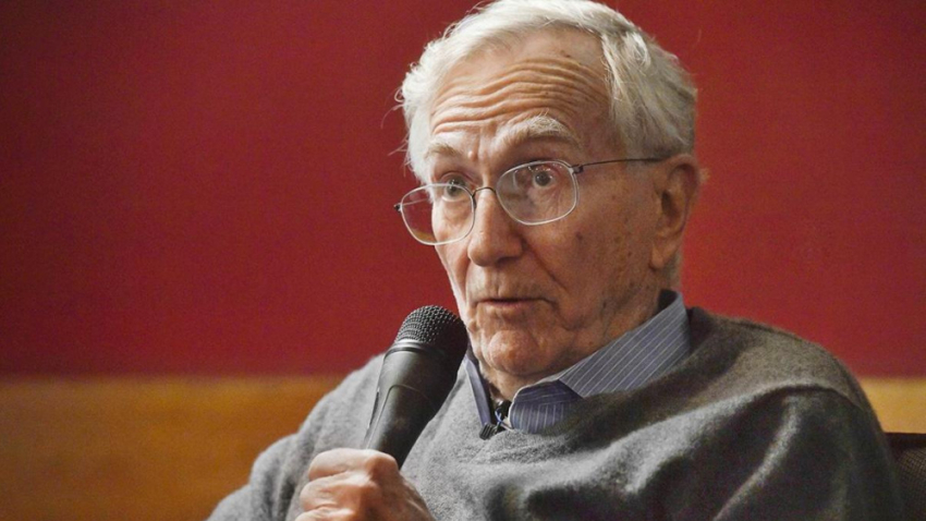 Американский журналист Сеймур Херш оказался в базе «Миротворца» после публикаций об Одессе и Украине