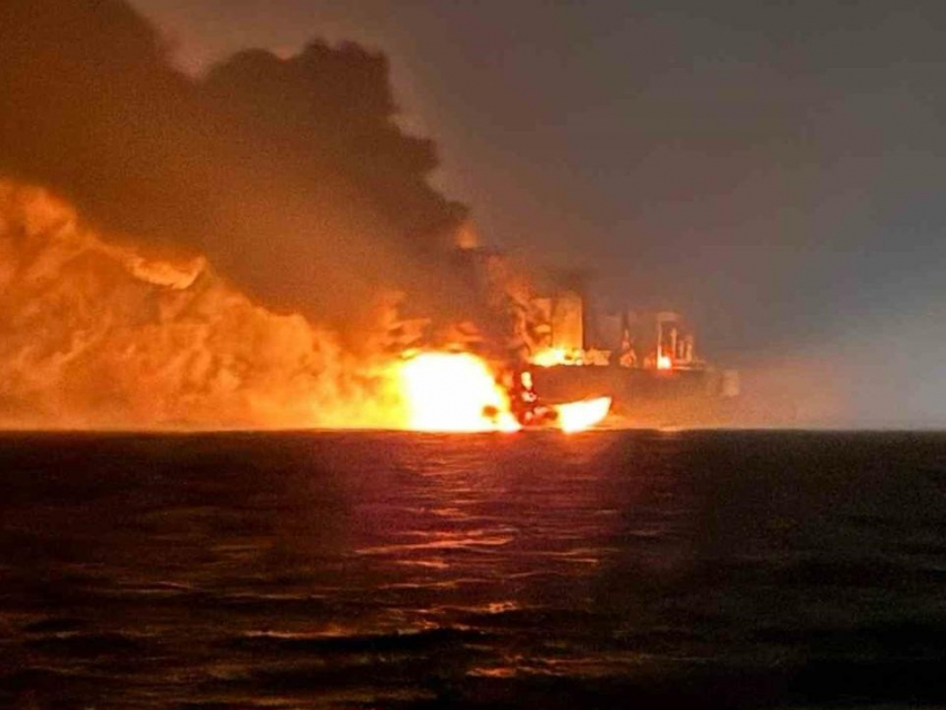 Атака на танкеры в Черном море может привести к эко-катастрофе из-за утечки мазута