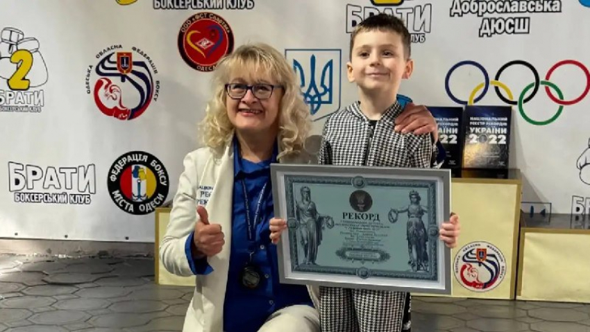 Четырехлетний одессит попал в Книгу рекордов Украины, сделав тысячу приседаний