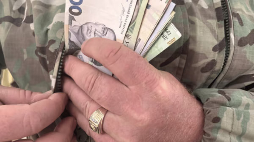 В Одессе задержан военнослужащий ТЦК по подозрению во взятке