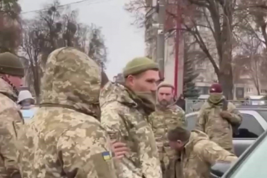 Пьяные военкомы подрались с полицией из-за мобилизованного в Одесской области