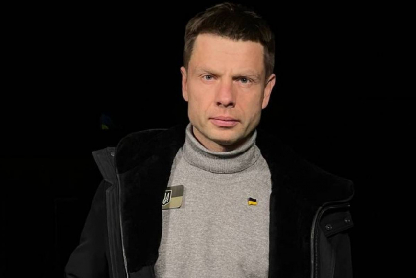 Гончаренко: Арахамия поставил Зеленскому ультиматум об отставке Ермака