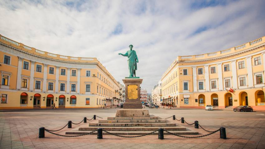 ТАСС: в Абу-Даби Украина потребовала гарантии безопасности для Одессы