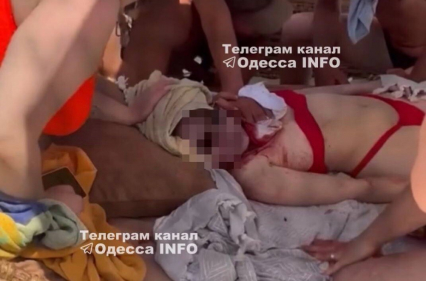 Осколок сбитого БПЛА убил девушку на одесском пляже