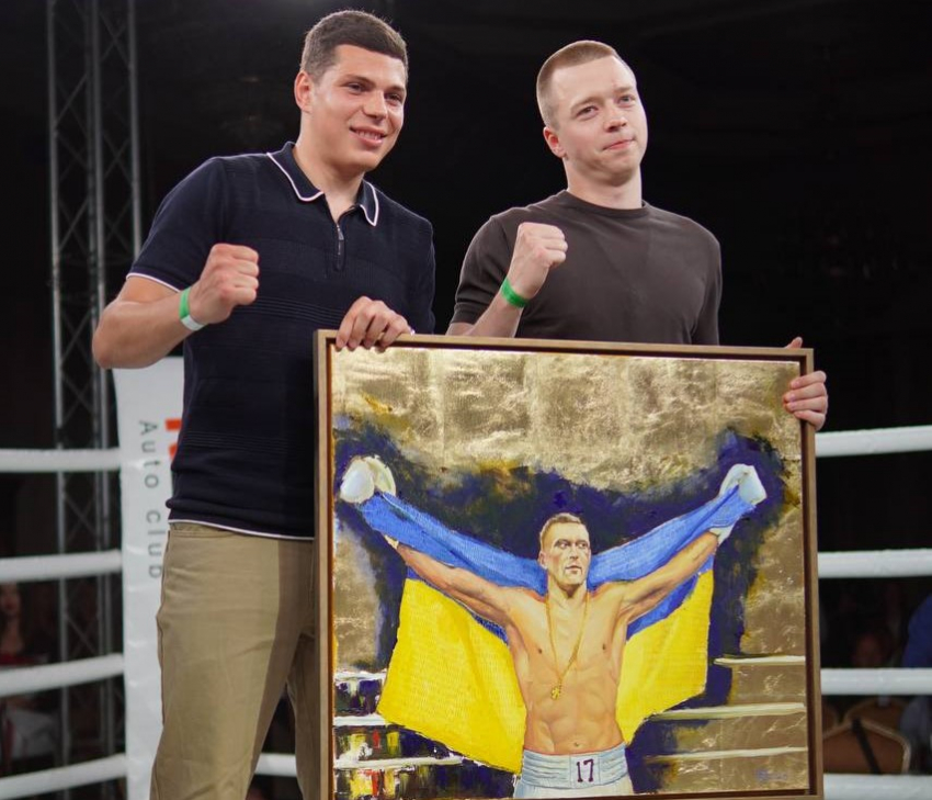 Одессит купил картину Александра Усика за 378 тысяч рублей