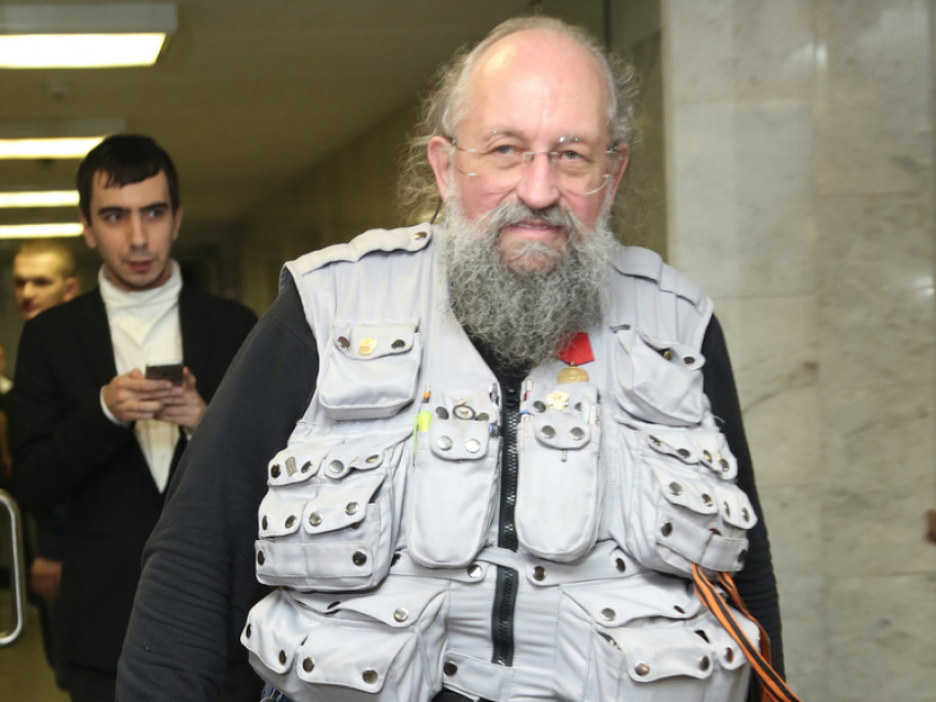 Депутат Госумы Вассерман призвал не запрещать россиянам рассылку дикпиков