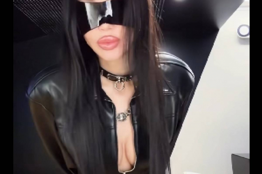 «Я не для тебя»: Самойлова ответила Джигану и уехала «изменять» ему с Леди Гагой