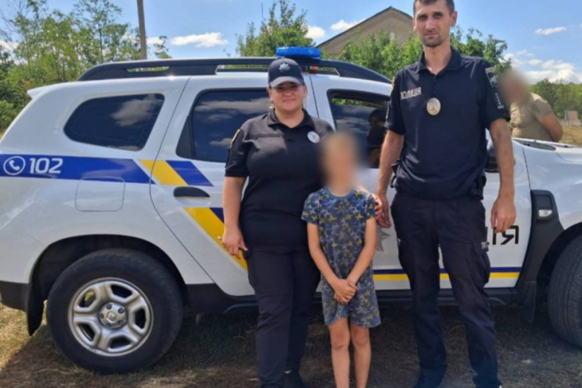 Под Одессой 9-летний мальчик сбежал из дома и заночевал на улице из-за отчима