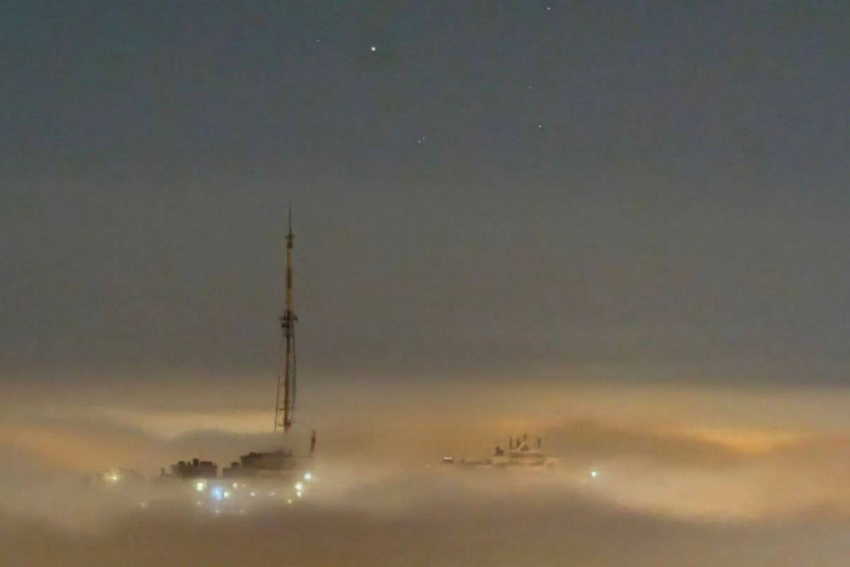 «Невозможно дышать»: Одессу накрыло пылевой бурей