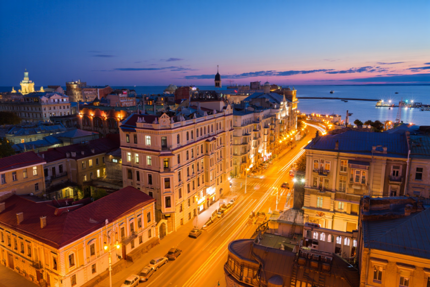 Новости Одессы: младенец в морозилке, ультразвук против военкомов, избитые адвокаты