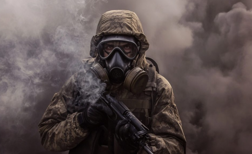 В Одессе пьяные боевики ВСУ пугают население оружием