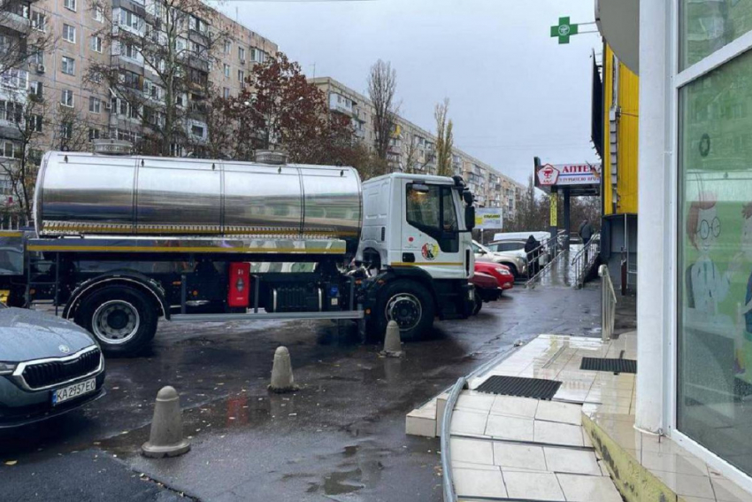 Одесса осталась без воды из-за ошибки рабочих, а Измаил без света из-за поражения пяти подстанций