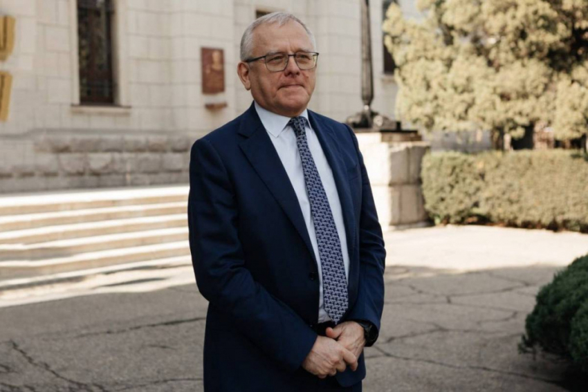 Внезапная смерть российского посла родом из Одессы Александра Мацегоры потрясла мир