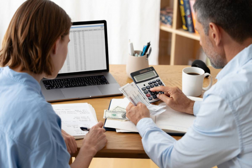 «Копите деньги на черный день»: финансовый гороскоп на неделю