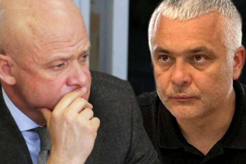 В Одессе радикалы напали на мэра, а мэр с испугу укусил губернатора