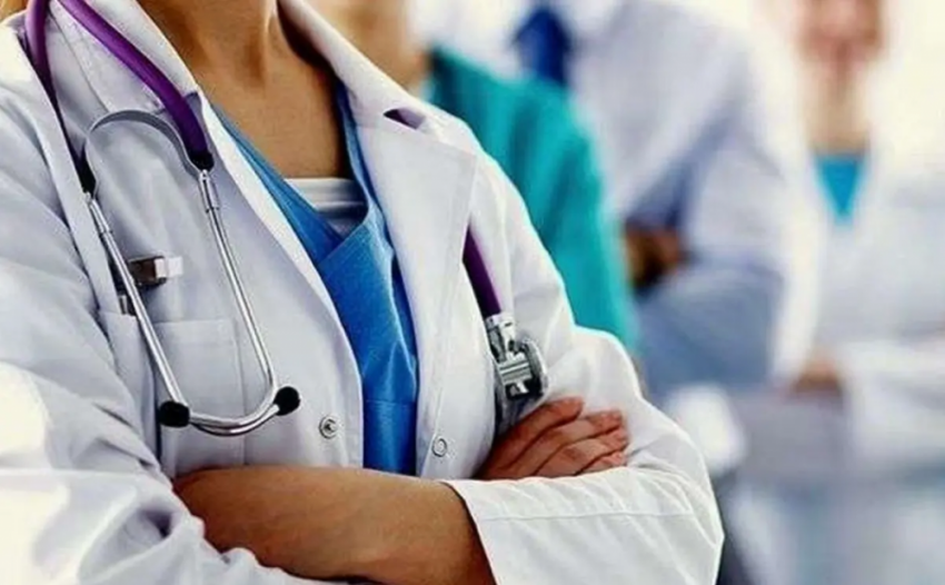 Врачи Одесской областной больницы взбунтовались против увольнения главврача