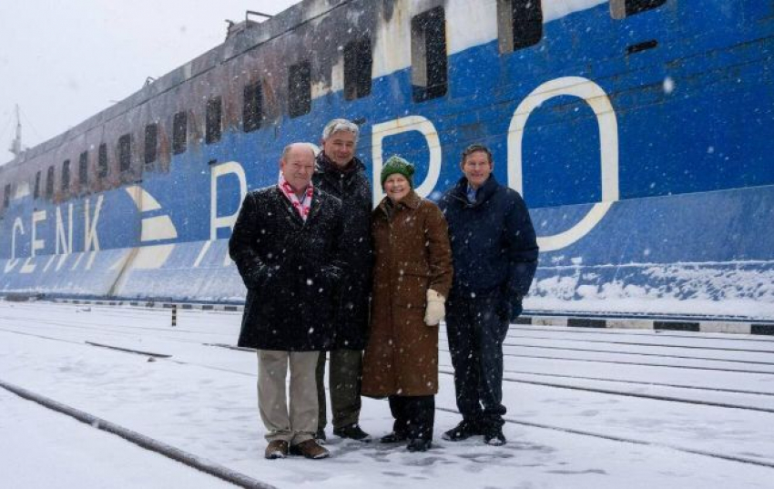 Сенаторы США приехали в Одессу после встречи в Женеве