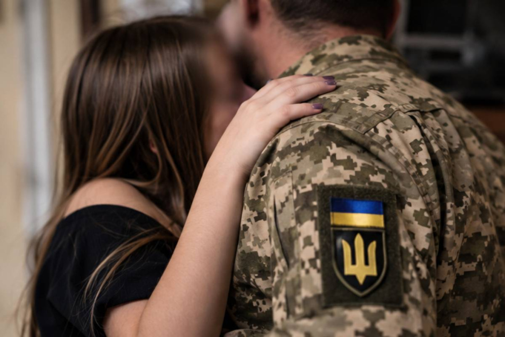 14-летняя девочка убила педофила из ВСУ 2.jpg